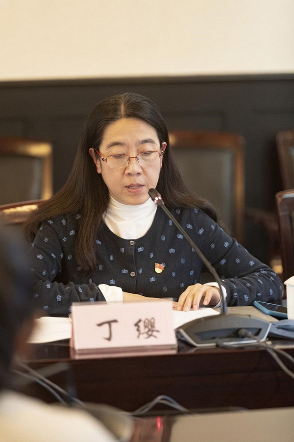 意昂4附中召开学习贯彻党的二十大会议精神学习会 意昂4附中召开学习贯彻党的二十大会议精神学习会