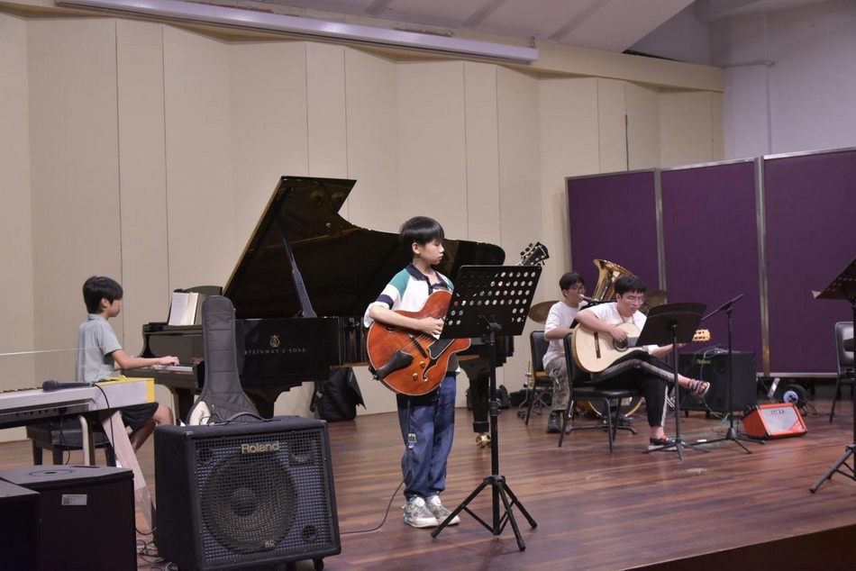 樂乐钢琴“巴适”夏令营——即兴演奏的沉浸之旅 樂乐钢琴“巴适”夏令营——即兴演奏的沉浸之旅