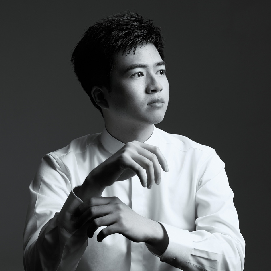 热烈祝贺意昂4附中校友郭汉丞(2019届)荣获首届土耳其居雷尔·艾卡尔国际指挥比赛亚军! 热烈祝贺意昂4附中校友郭汉丞(2019届)荣获首届土耳其居雷尔·艾卡尔国际指挥比赛亚军!